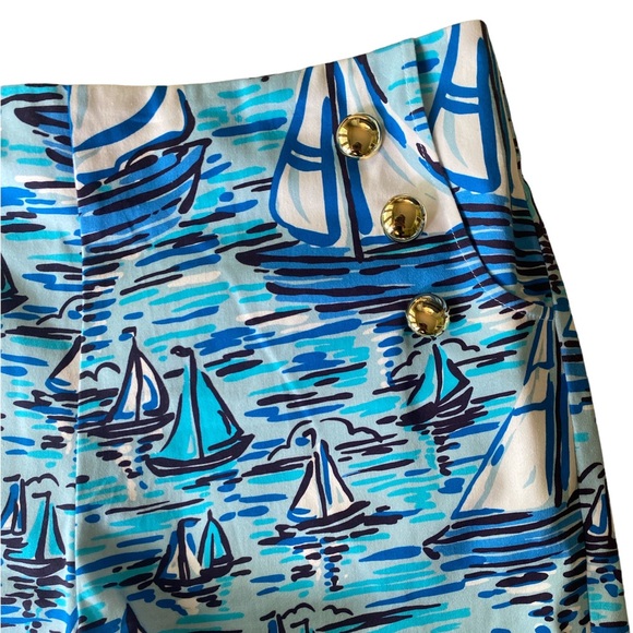Sail to Sable STS Sail Boat Print Gold Button Shorts - M - Picture 4 of 11
